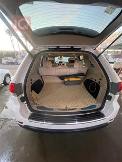 جيب جراند شيروكي